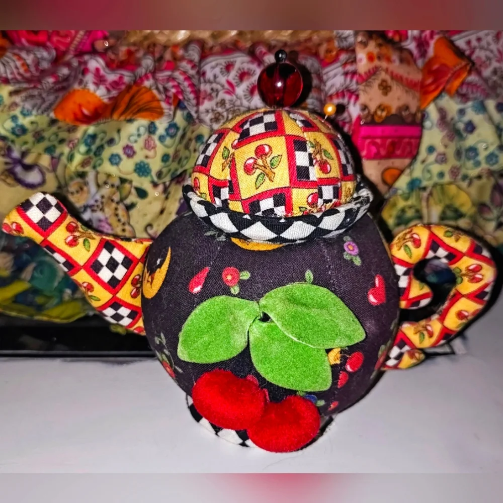 VTG Mary Engelbreit Teapot Pincushion Set - Picture 7 of 11